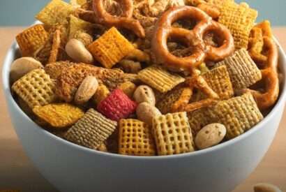 Thumbnail for Bold Chex Mix Recipe Crockpot